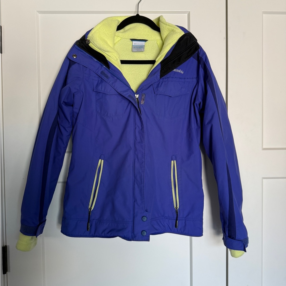 Columbia Blue women’s Jacket with Lime Accents size medium